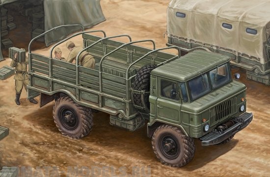 01016 Автомобиль  Г-66 Trumpeter
