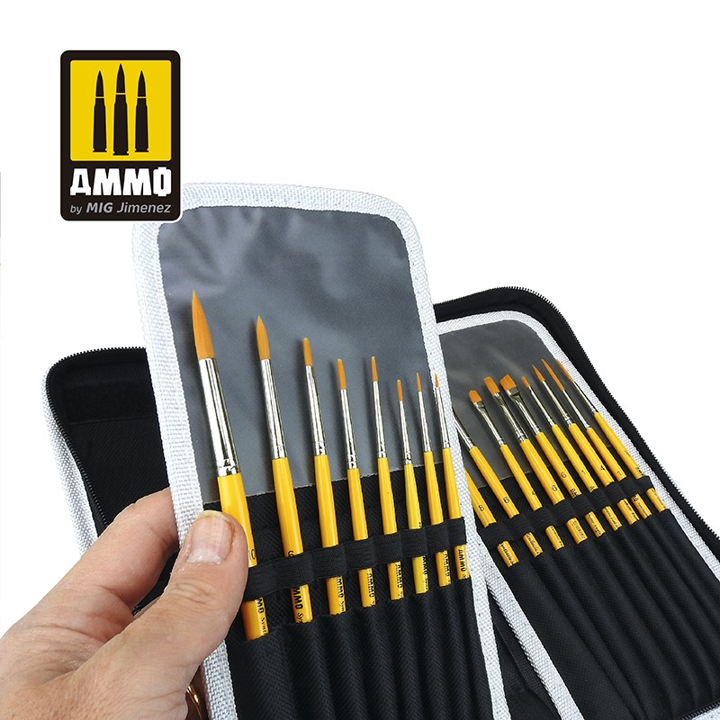 AMIG8580 Органайзер для инструмента AMMO Brush Arsenal  - Brush Organization & Protective Storage