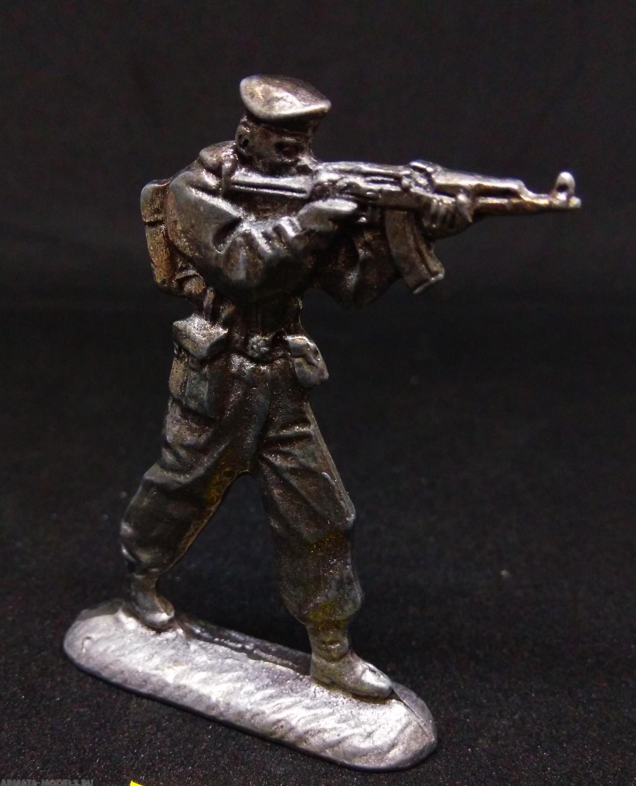 Н-7-105 ВДВ Рядовой Солдатики "Ура"