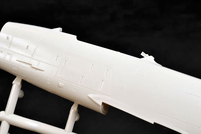 MH148002 NORTH AMERICAN AVIATION F-86K MustHave!