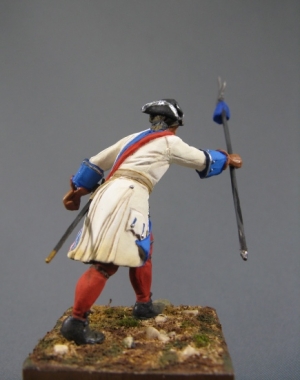 CHM-54106(M). Офицер армейских пехотных полков, Россия 1710-20 гг. 54 мм. Материал – белый металл Chronos Miniatures