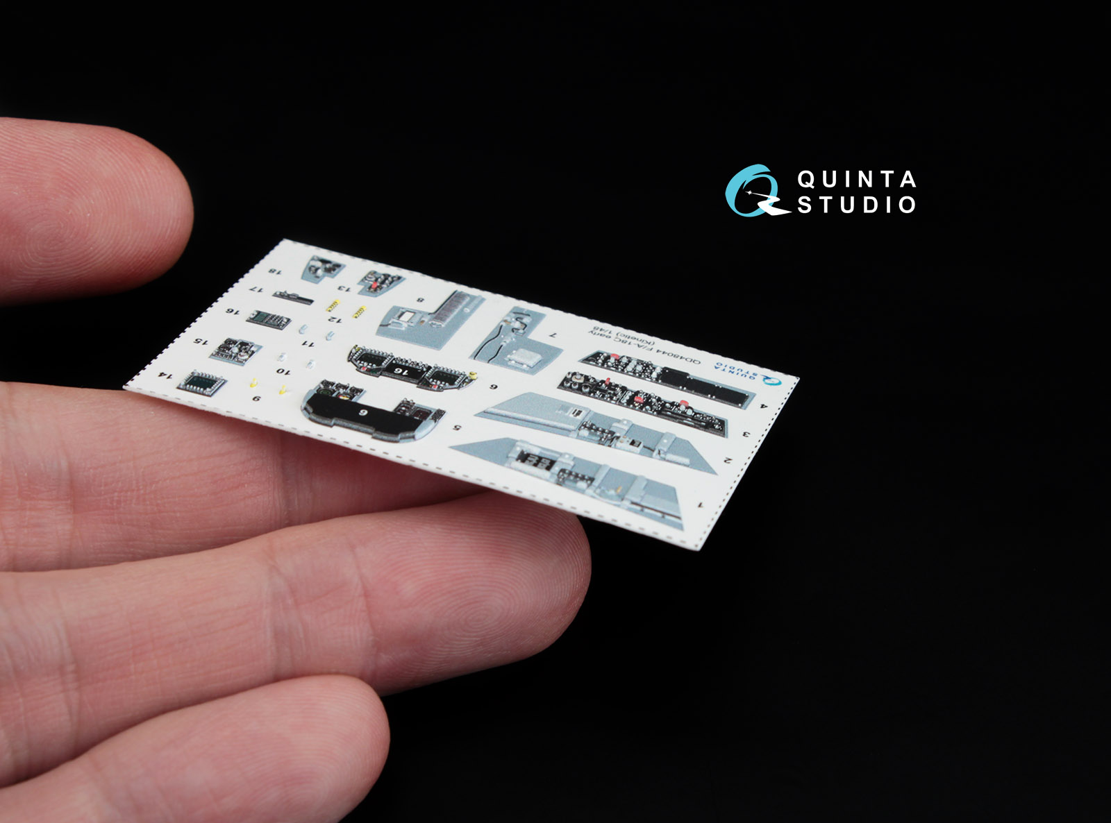 QD48044 1:48 3D Декаль интерьера кабины  F/A-18С (early) (для модели Kinetic)