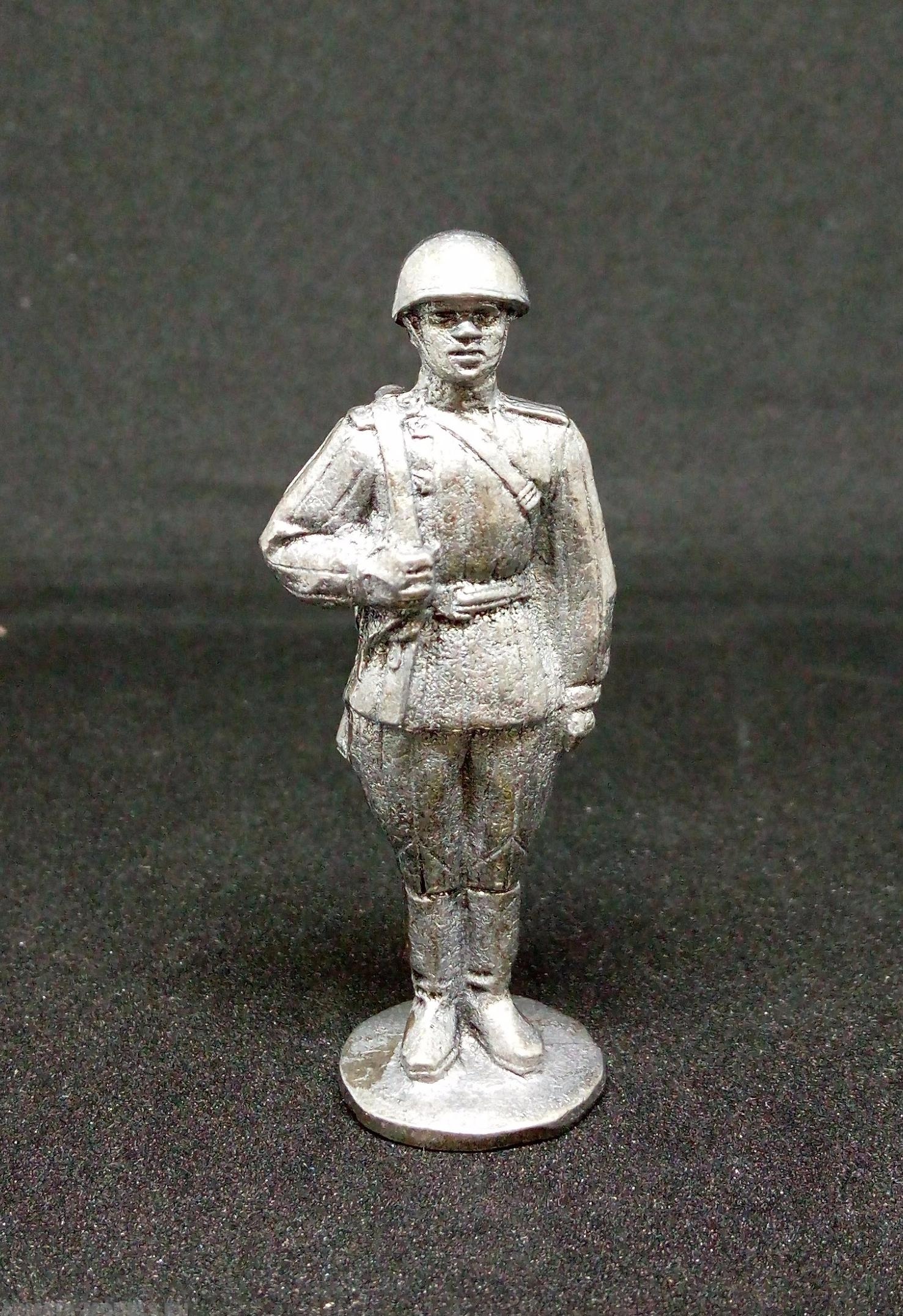 Н-7-111 Рядовой в ватнике Солдатики "Ура"