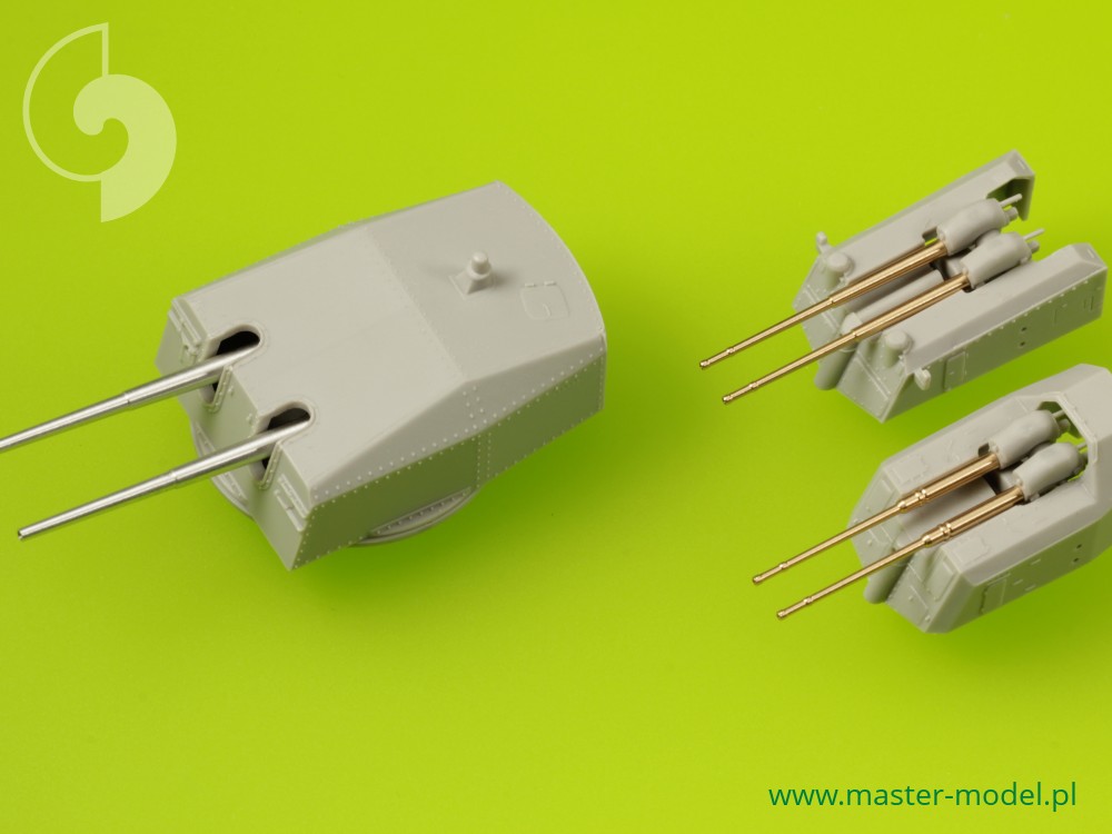 SM-200-007 Немецкий линкор Bismarck - стволы среднего и тяжелого зенитного вооружения - 15см (12 шт), 10,5 см (16 шт)