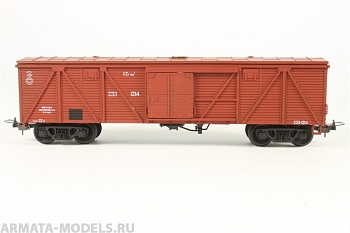 282 Вагон товарный крытый 4-хосный с плоской крышей