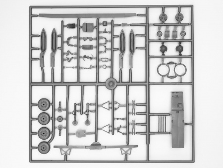 72031 Ту-2,  советский бомбардировщик ІІ Мировой войны ICM