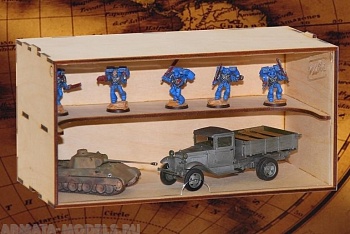 Модуль-витрина с полочкой